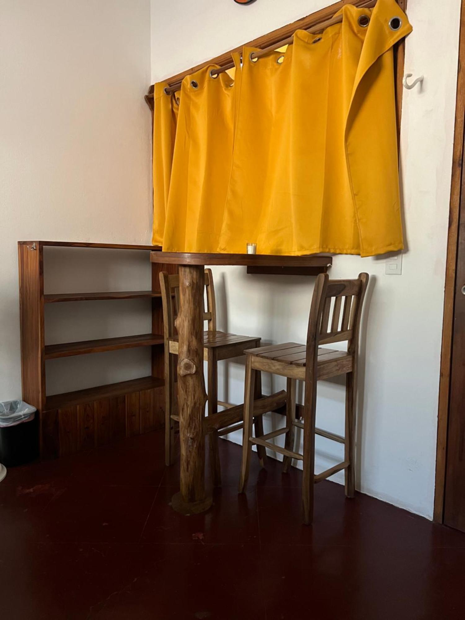 Buena Onda Backpackers Hotel ซานฮวนเดลซูร์ ภายนอก รูปภาพ